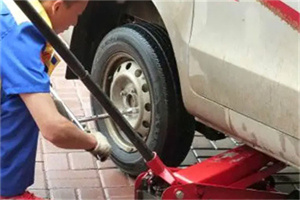 凤山附近拖车24小时服务热线电话