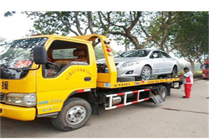 凤山附近24小时汽车拖车服务热线